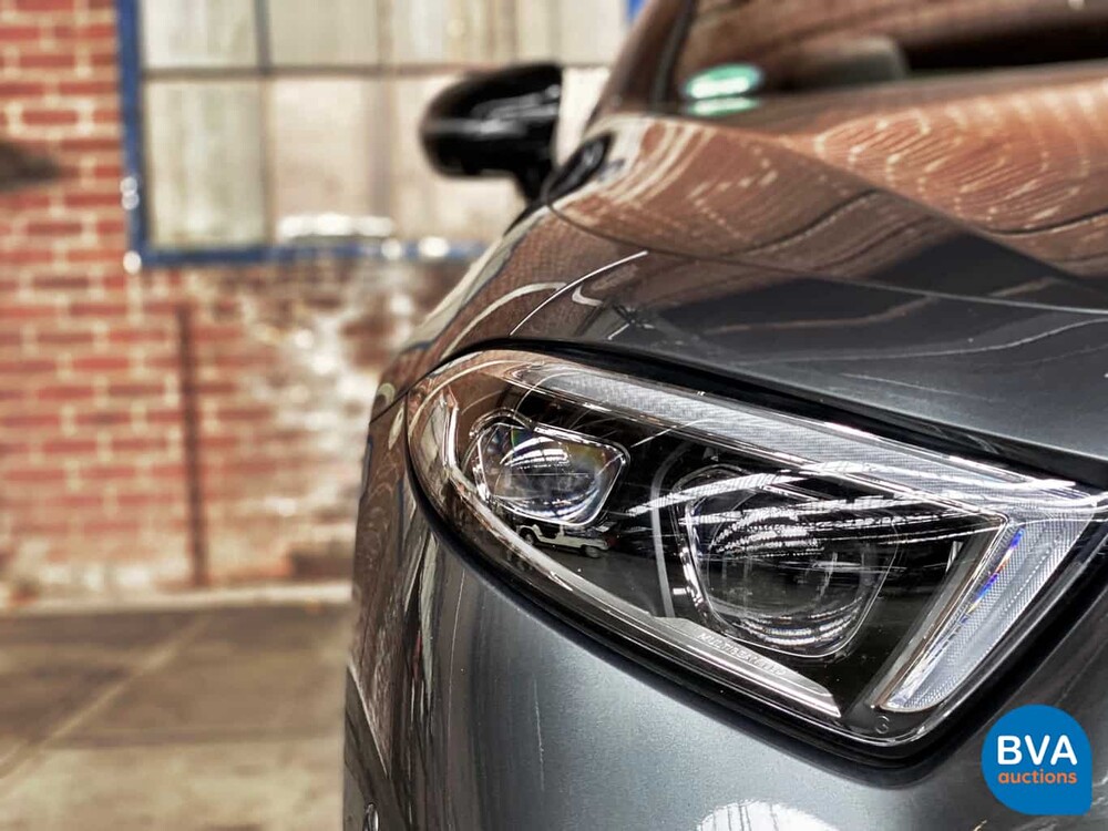 Mercedes-Benz CLS53 AMG 4Matic + 435 PS CLS-Klasse 2019 -Original NL-, XZ-466-J.