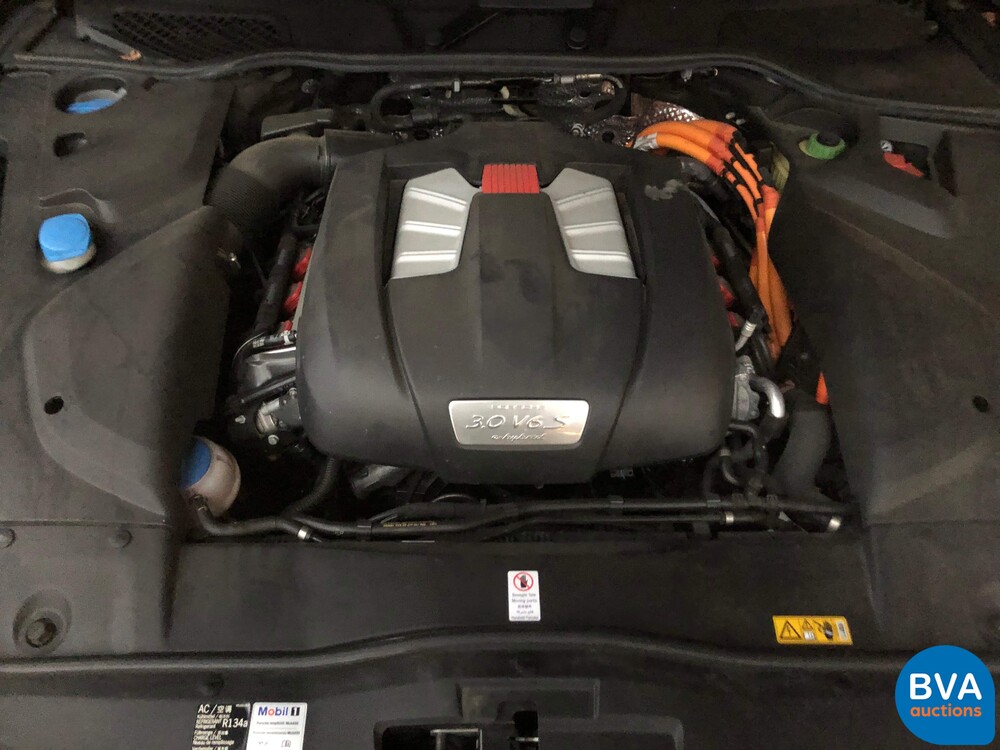 Porsche Cayenne 3.0 S E-Hybrid 416hp 2015 FACELIFT -Original NL-, HF-348-Z.