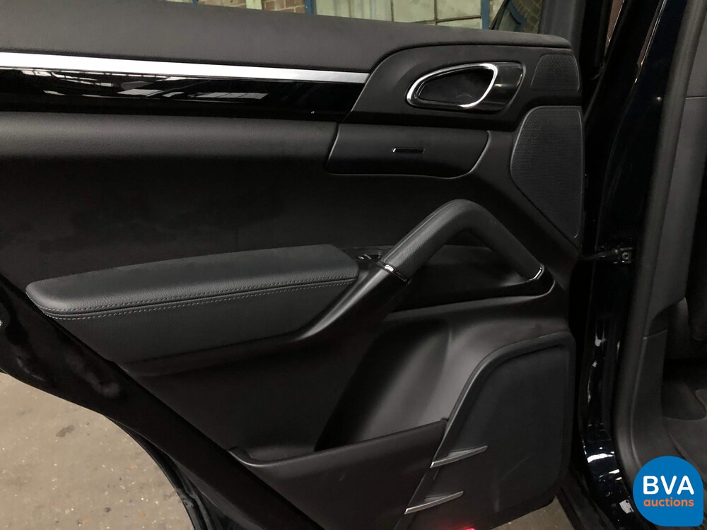 Porsche Cayenne 3.0 S E-Hybrid 416hp 2015 FACELIFT -Original NL-, HF-348-Z.