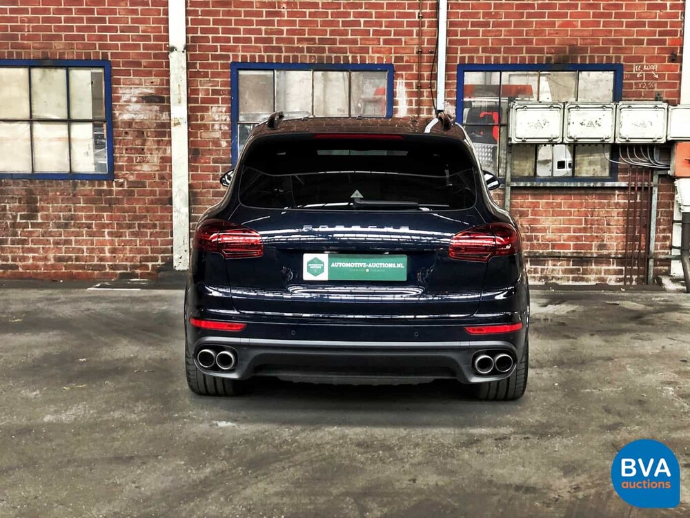 Porsche Cayenne 3.0 S E-Hybrid 416hp 2015 FACELIFT -Original NL-, HF-348-Z.
