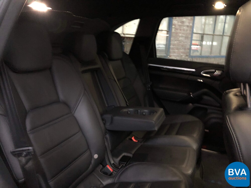 Porsche Cayenne 3.0 S E-Hybrid 416hp 2015 FACELIFT -Original NL-, HF-348-Z.