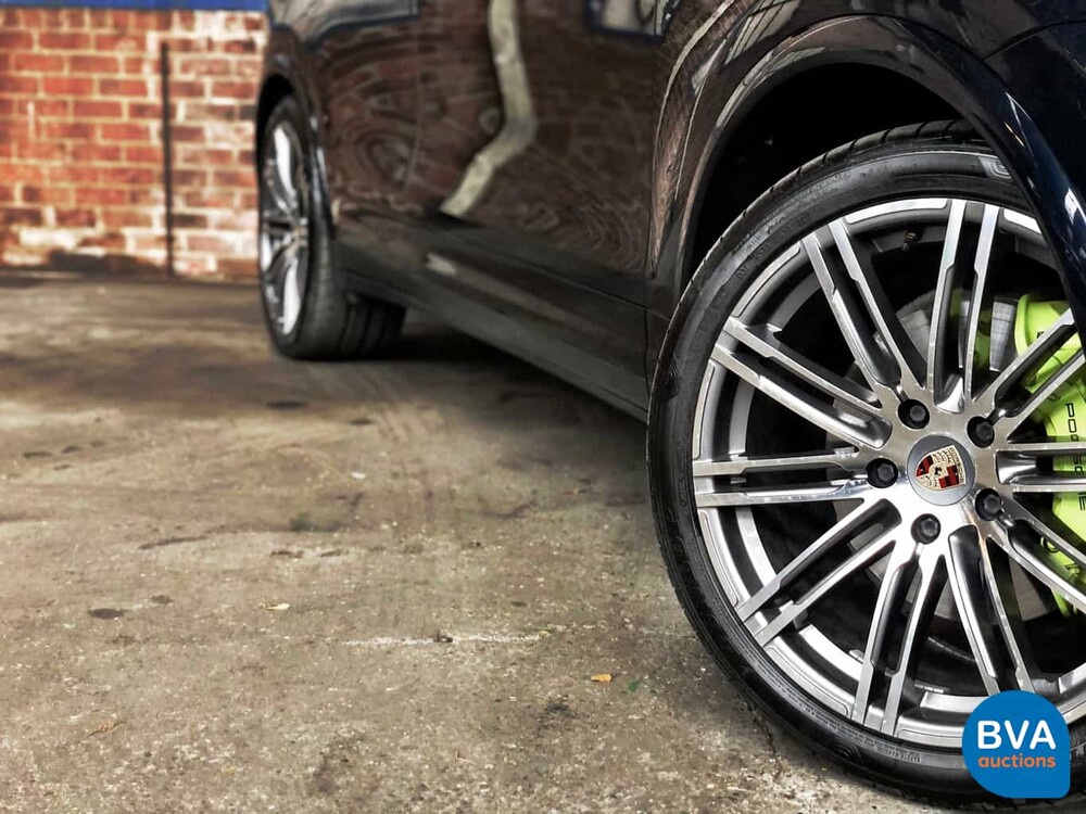 Porsche Cayenne 3.0 S E-Hybrid 416hp 2015 FACELIFT -Original NL-, HF-348-Z.