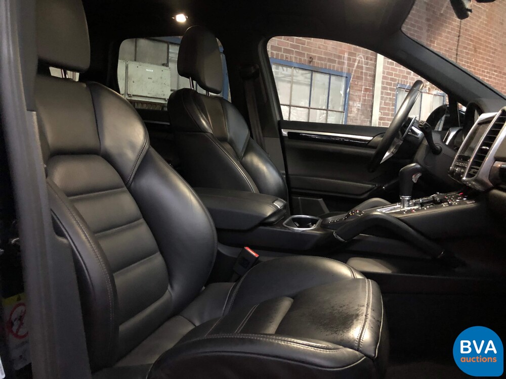 Porsche Cayenne 3.0 S E-Hybrid 416hp 2015 FACELIFT -Original NL-, HF-348-Z.