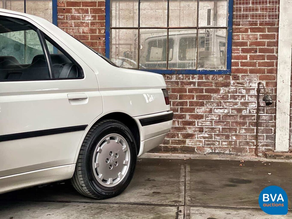 Peugeot 605 SR 3.0 V6 1992, 7-ZPP-79.