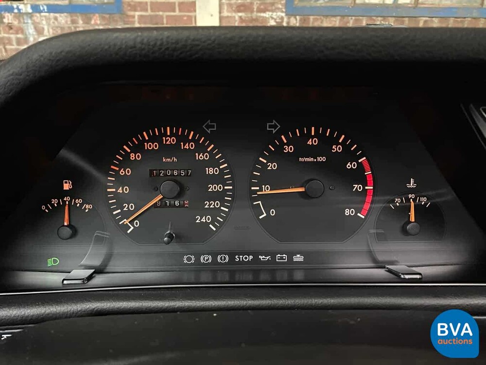 Peugeot 605 SR 3.0 V6 1992, 7-ZPP-79.