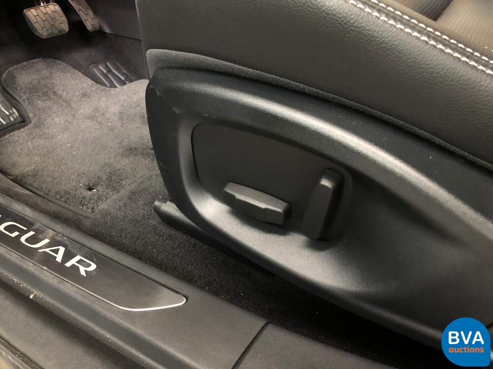 Jaguar I-Pace EV400 SE 4% Addition 400hp 2018, K-205-PZ.