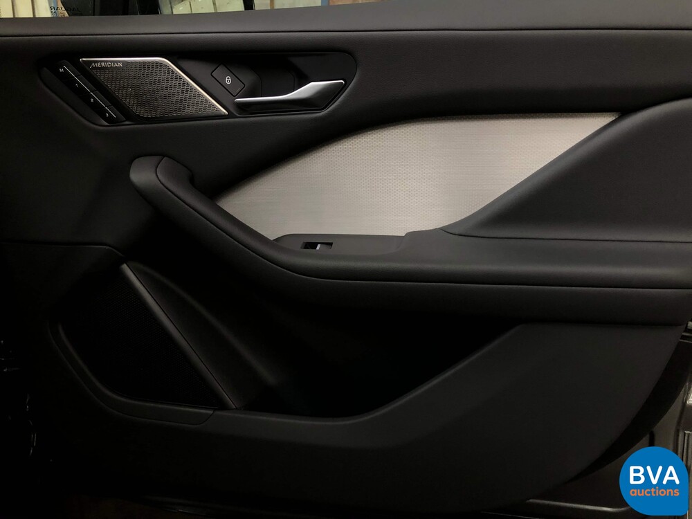 Jaguar I-Pace EV400 SE 4% Addition 400hp 2018, K-205-PZ.