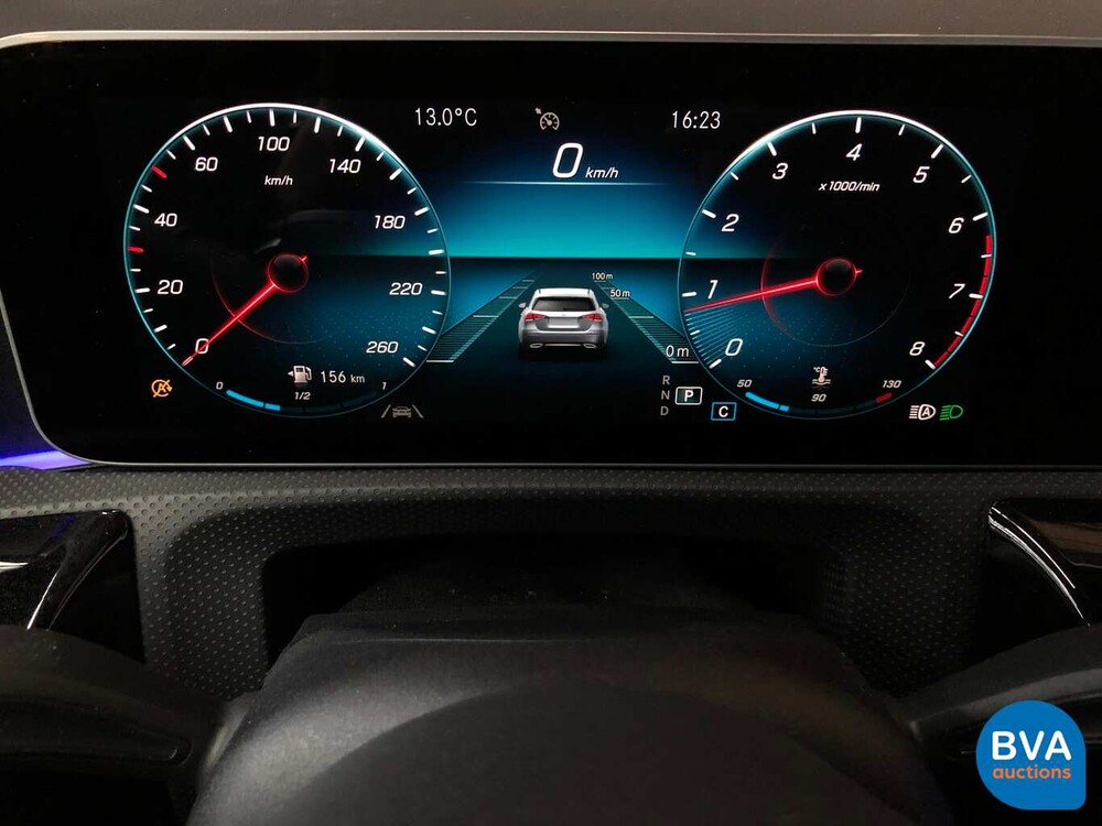 Mercedes-Benz CLA180 AMG-Styling 136 PS CLA-Klasse 2020 -GARANTIE-.