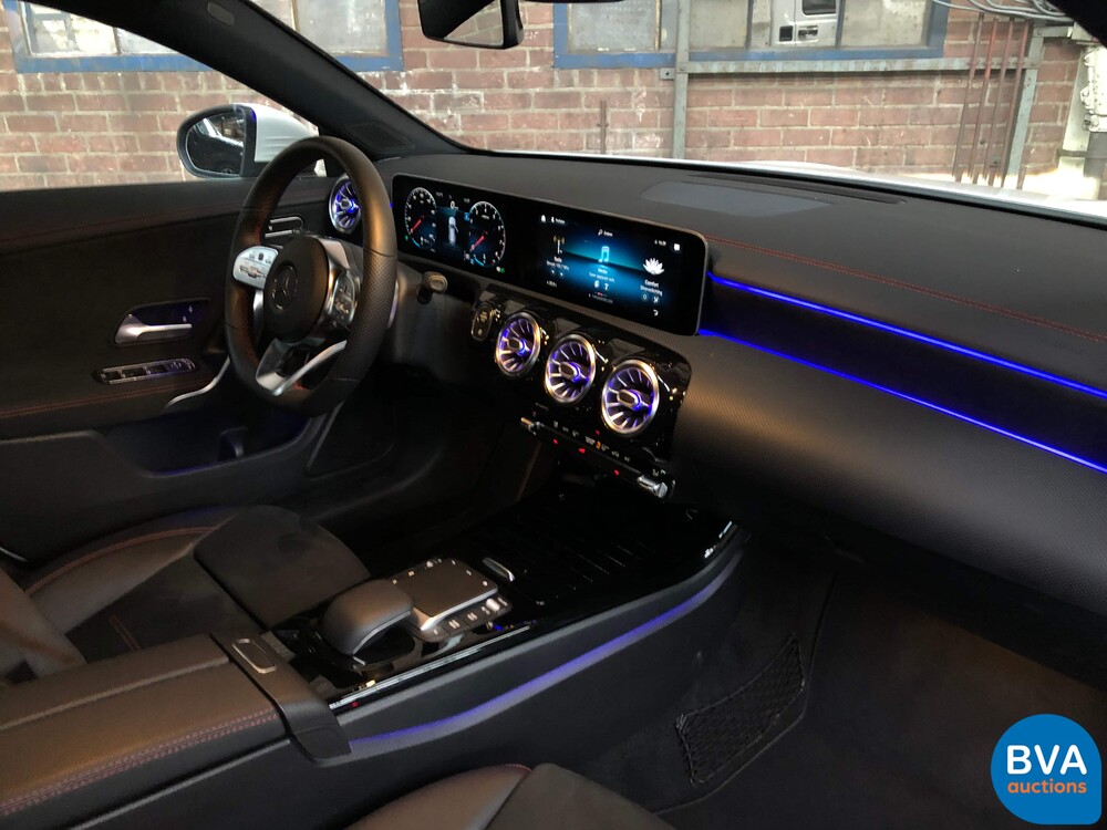 Mercedes-Benz CLA180 AMG-Styling 136 PS CLA-Klasse 2020 -GARANTIE-.