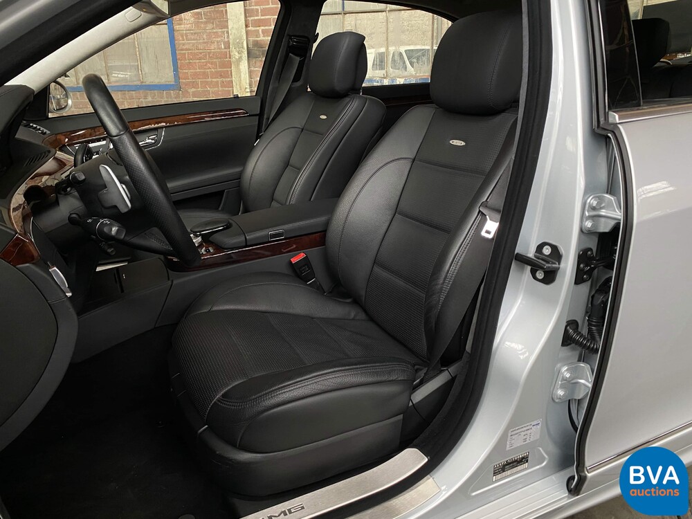 Mercedes-Benz S63 AMG Lange S-Klasse AMG 525 PS 2009, J-410-JK.