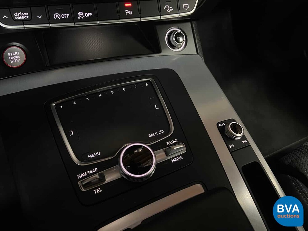 Audi SQ5 S-Tronic TFSI 3.0L V6T Quattro 354hp 2017.