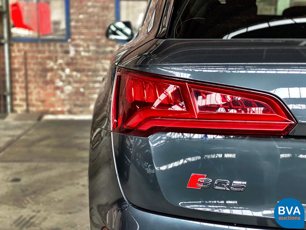 Audi SQ5 S-Tronic TFSI 3.0L V6T Quattro 354hp 2017.