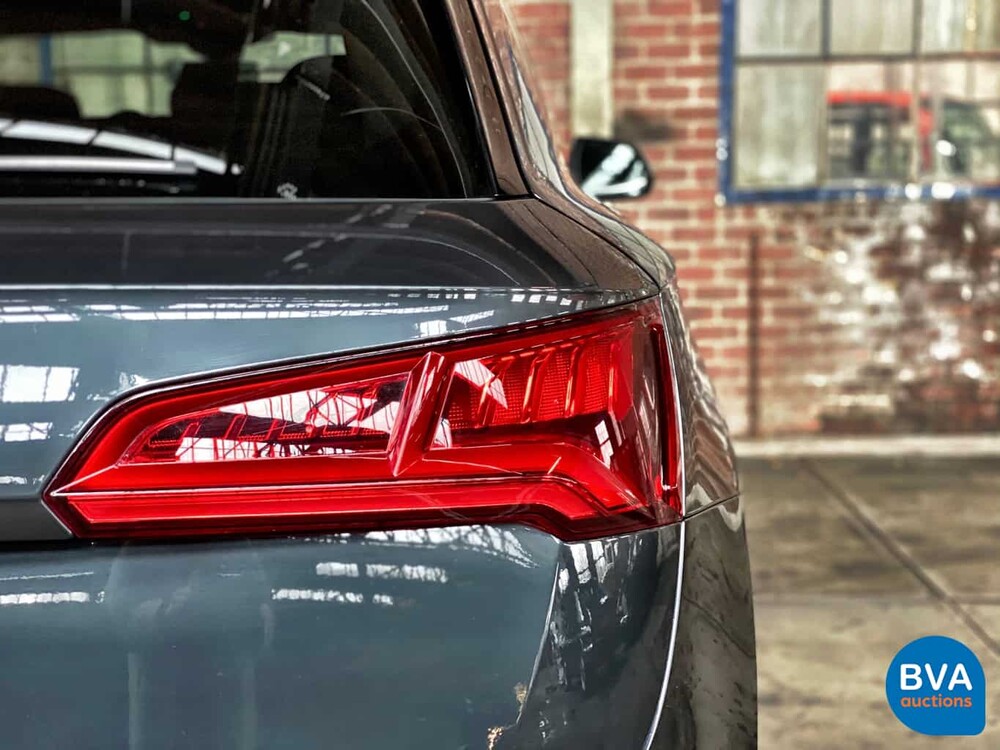 Audi SQ5 S-Tronic TFSI 3.0L V6T Quattro 354hp 2017.