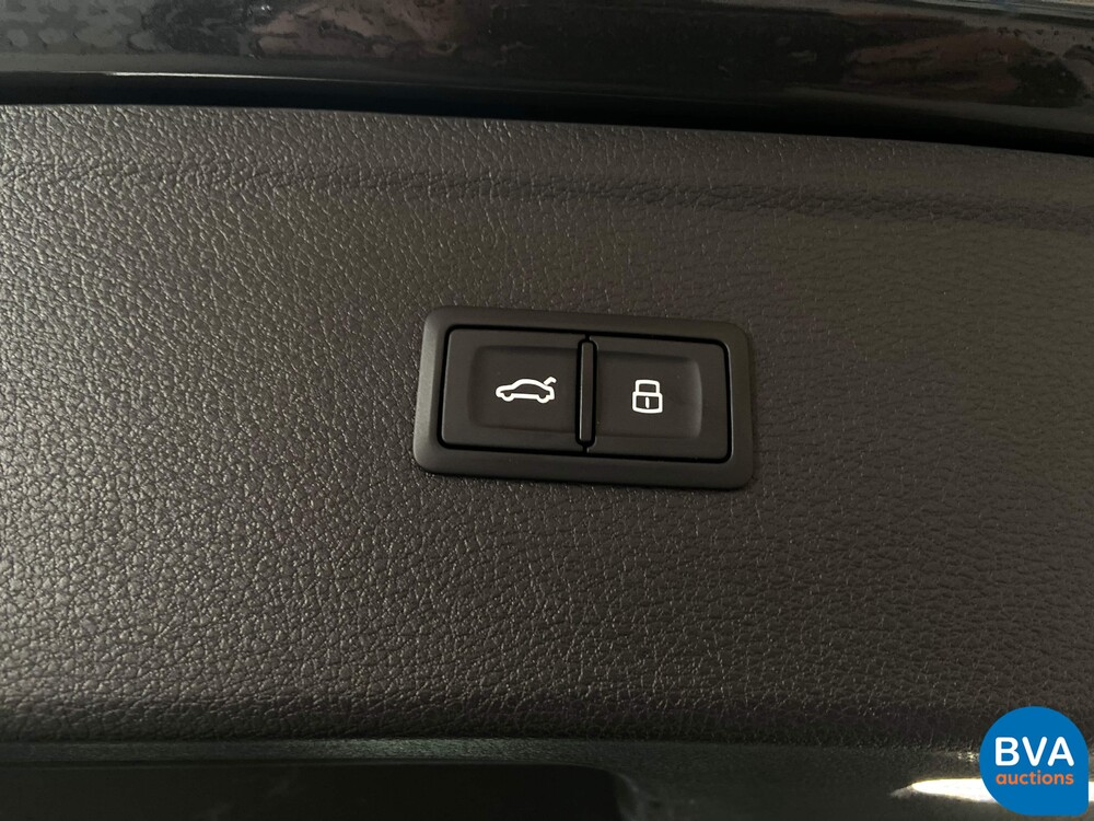 Audi SQ5 S-Tronic TFSI 3.0L V6T Quattro 354hp 2017.