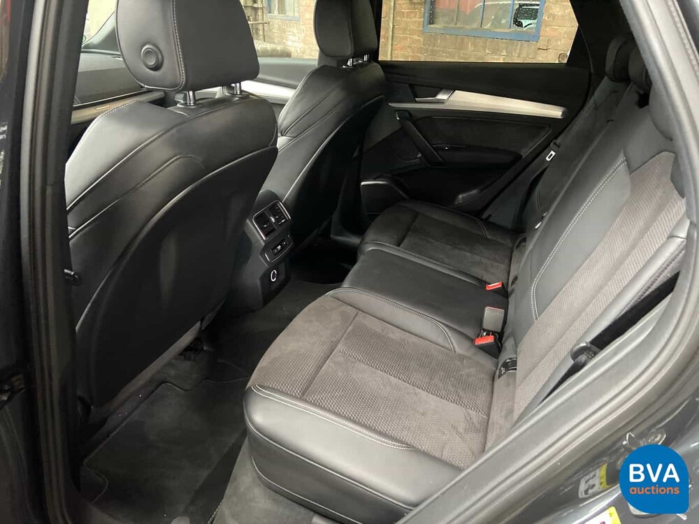 Audi SQ5 S-Tronic TFSI 3.0L V6T Quattro 354hp 2017.