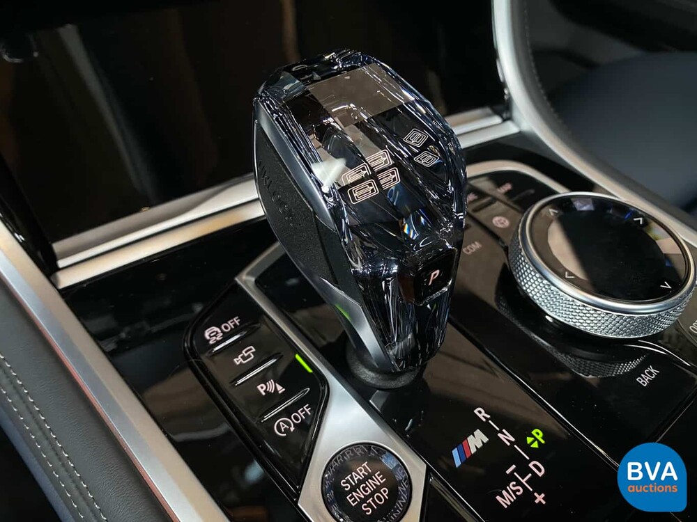 BMW M850i Gran Coupé xDrive 530 PS 2021 8er -NEU + GARANTIE-, K-251-JH.