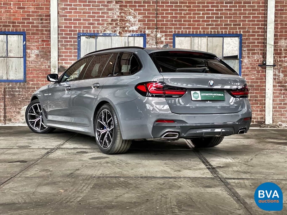 BMW 530i Touring M-Sport 2021 5-Series 252hp 2021-WARRANTY-
