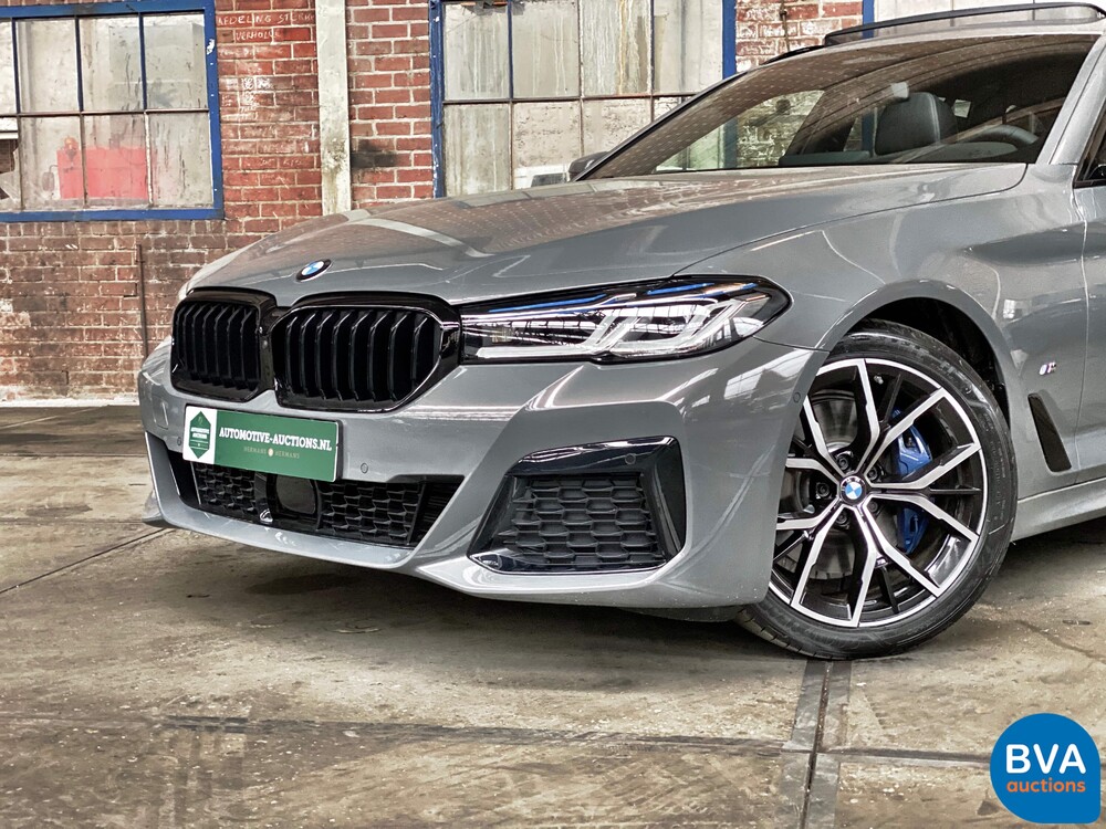 BMW 530i Touring M-Sport 2021 5-Series 252hp 2021-WARRANTY-