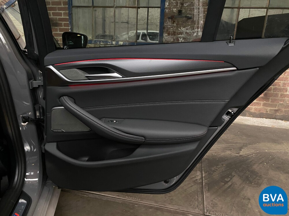 BMW 530i Touring M-Sport 2021 5-Series 252hp 2021-WARRANTY-