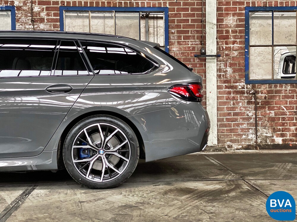 BMW 530i Touring M-Sport 2021 5-Series 252hp 2021-WARRANTY-