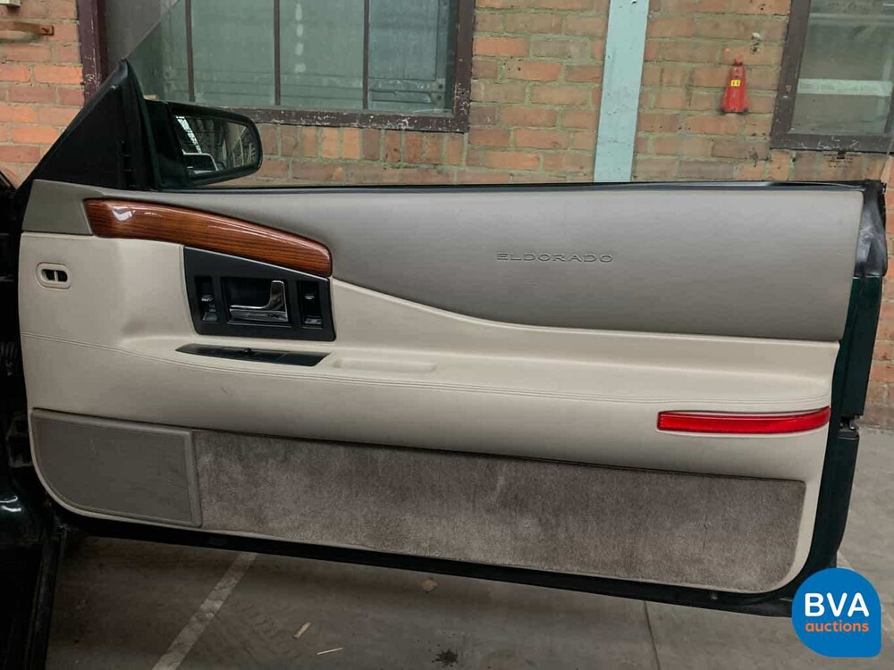 Cadillac Eldorado Touring Coupé 4.6 V8 32 V, ZH-LJ-05.