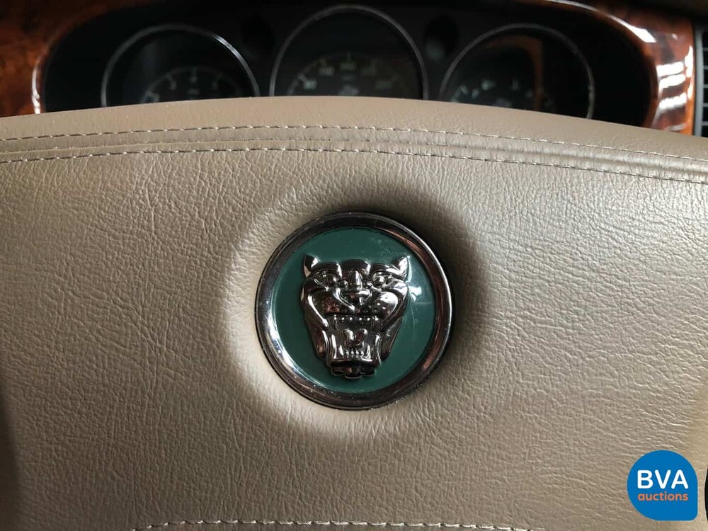 Jaguar XJ6 L 3.0 V6 Executive LWB 238 PS 2005, H-738-NT.