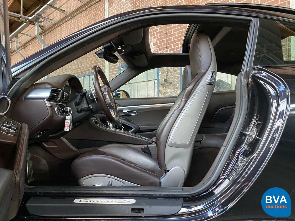 Porsche 911 3.8 Carrera S 400hp 2012 991, GJ-872-D.