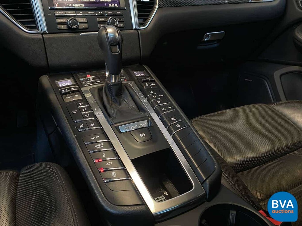 Porsche Macan Turbo 400hp 3.6 Sport-Chrono -Original NL- 2014, 2-TXB-93.