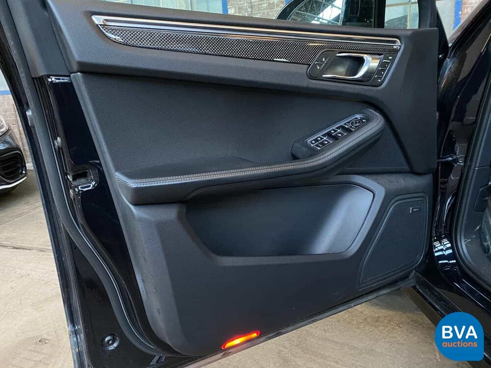 Porsche Macan Turbo 400hp 3.6 Sport-Chrono -Original NL- 2014, 2-TXB-93.