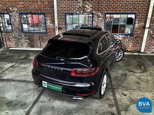 Porsche Macan Turbo 400 PS 3.6 Sport-Chrono-Original NL-2014, 2-TXB-93.