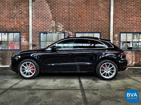 Porsche Macan Turbo 400hp 3.6 Sport-Chrono -Original NL- 2014, 2-TXB-93.