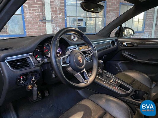 Porsche Macan Turbo 400 PS 3.6 Sport-Chrono-Original NL-2014, 2-TXB-93.