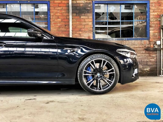 BMW M5 4.4 V8 BiTurbo F90 600hp 5-Series NW-Model 2018.