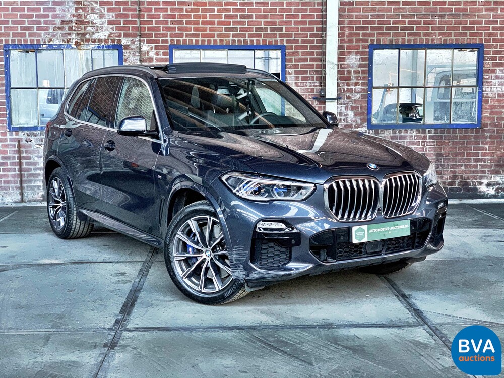 BMW X5 xDrive 40i M-Sport 340 PS 2020 - GARANTIE -.