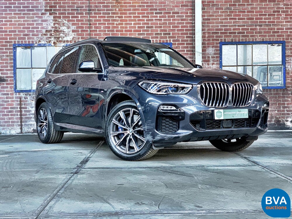 BMW X5 xDrive 40i M-Sport 340 PS 2020 - GARANTIE -.