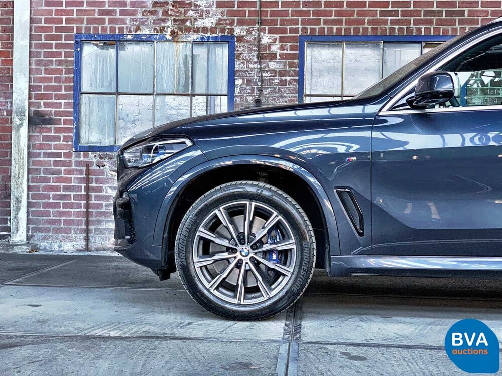 BMW X5 xDrive 40i M-Sport 340 PS 2020 - GARANTIE -.