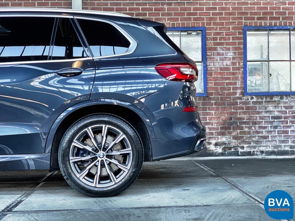 BMW X5 xDrive 40i M-Sport 340 PS 2020 - GARANTIE -.