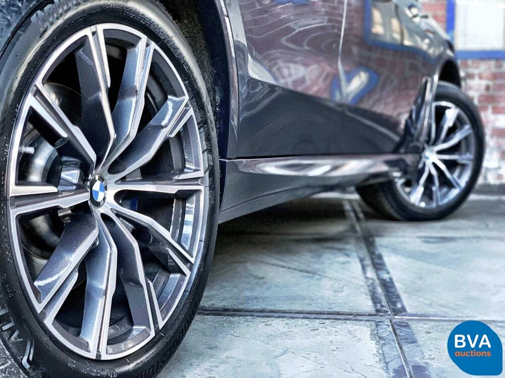 BMW X5 xDrive 40i M-Sport 340 PS 2020 - GARANTIE -.