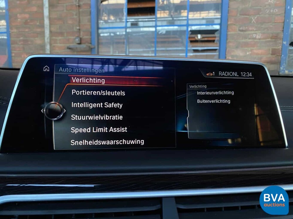 BMW 740d xDrive M-Sport High Executive 320hp 7-Series 2017, SH-847-X.