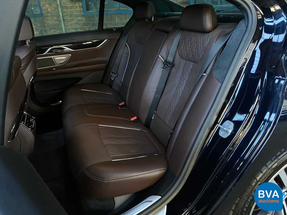 BMW 740d xDrive M-Sport High Executive 320hp 7-Series 2017, SH-847-X.
