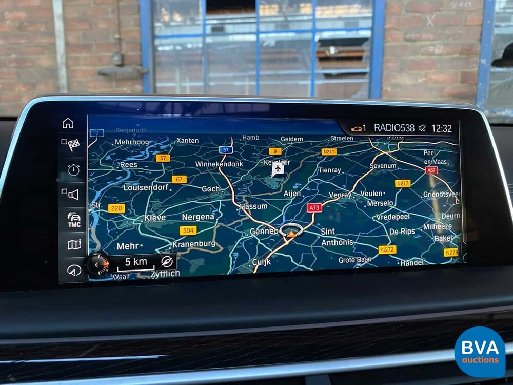 BMW 740d xDrive M-Sport High Executive 320hp 7-Series 2017, SH-847-X.