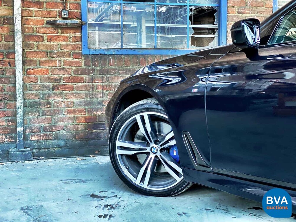 BMW 740d xDrive M-Sport High Executive 320hp 7-Series 2017, SH-847-X.