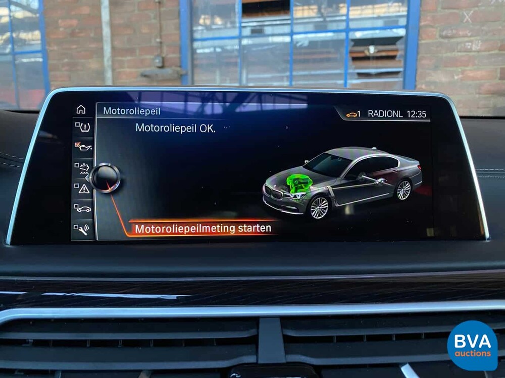 BMW 740d xDrive M-Sport High Executive 320hp 7-Series 2017, SH-847-X.