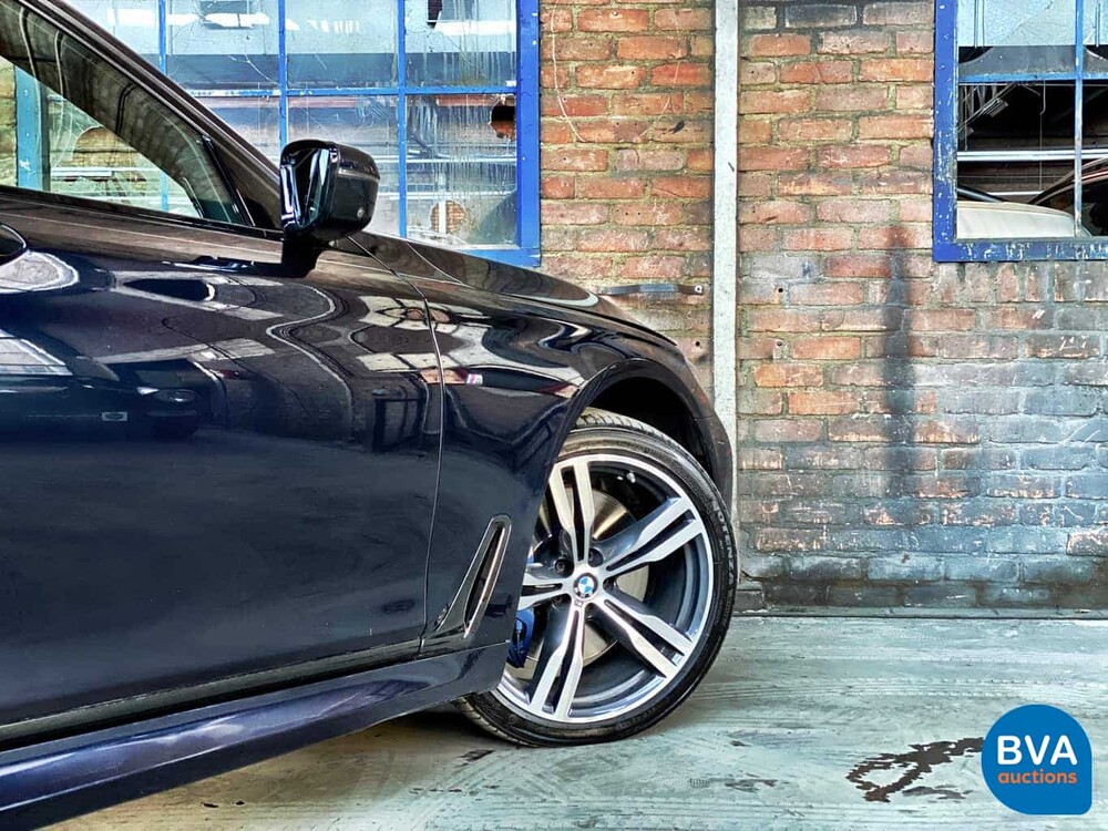 BMW 740d xDrive M-Sport High Executive 320hp 7-Series 2017, SH-847-X.