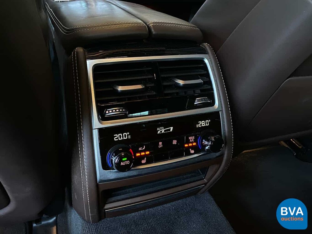 BMW 740d xDrive M-Sport High Executive 320hp 7-Series 2017, SH-847-X.