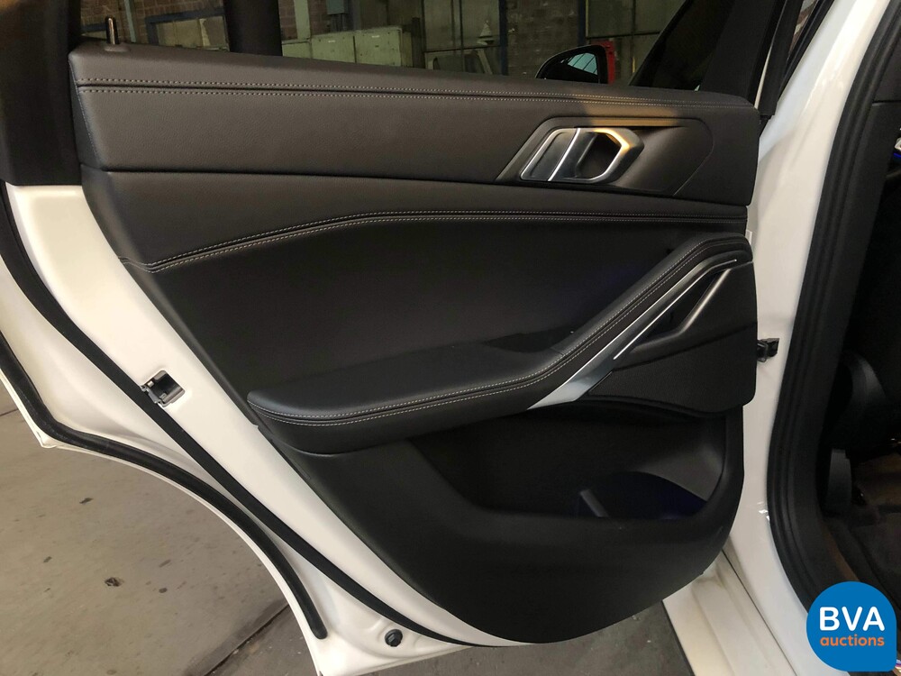 BMW X6 xDrive30d M-Sport 265 PS 2020 - GARANTIE -.