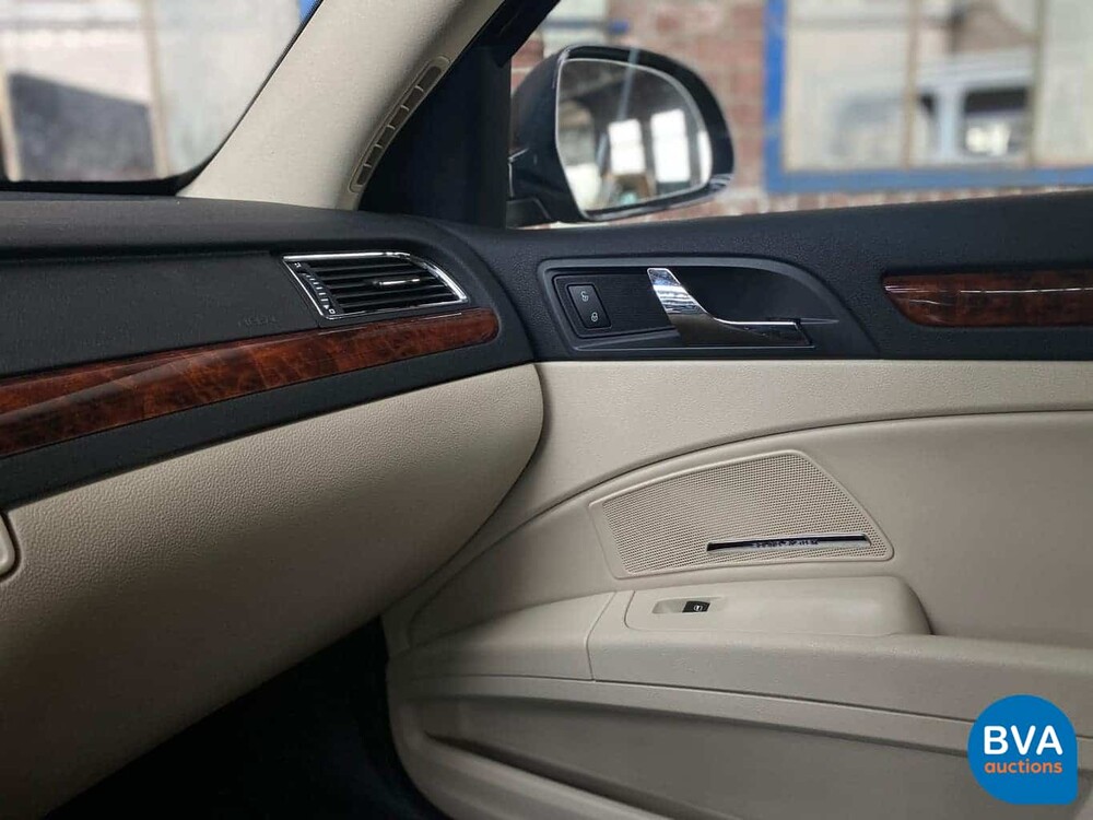 Skoda Superb Combi 1.8 TSI Elegance 18 "LMV 2011, 20-SVN-1.