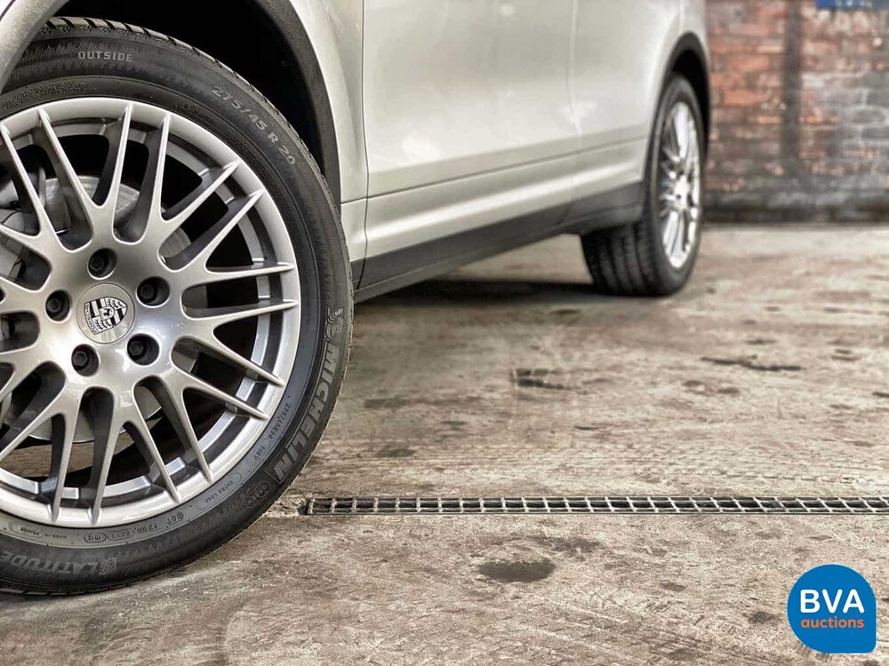 Porsche Cayenne S 4.8 V8 400 PS 2013, 2-XJF-10.