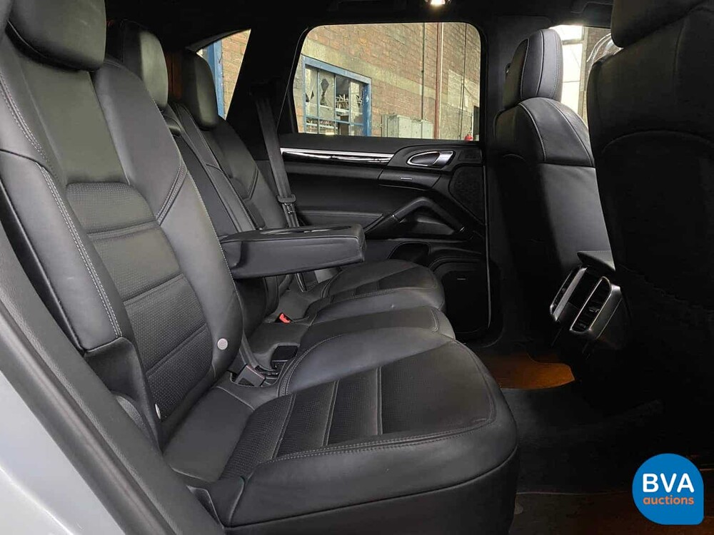 Porsche Cayenne S 4.8 V8 400 PS 2013, 2-XJF-10.