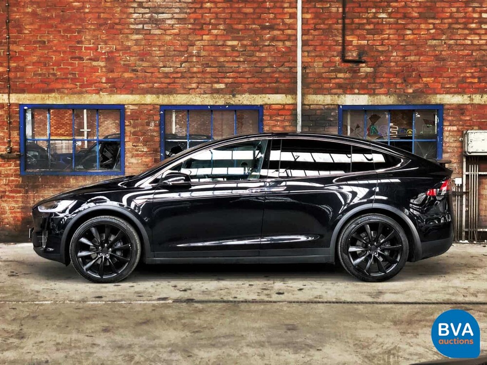 Tesla Model X 90D Base 6-Personen -4% Zusatz- 428 PS 2016 -Original NL-, KK-837-K.